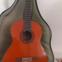 گیتار یاماها