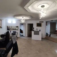 سالن بانوی ماه