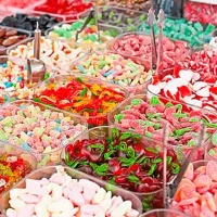 به تعدادی فروشنده خانم و اقا نیازمندیم