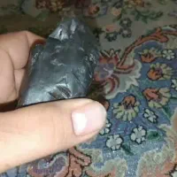یی قطعه شهاب سنگ کربنی