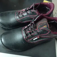 فروش کفش کار پنجه آهنی|کیف، کفش، کمربند|الوند, |دیوار