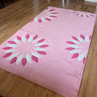 دو‌ عدد فرش ترک (اتاق)