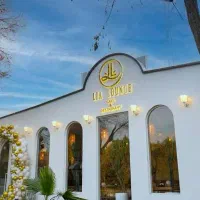 استخدام پرسنل  ویتر،سالن کار،کانترکار،هاست