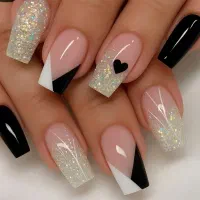 کاشت ناخن و آموزش کاشت