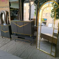 آینه قاب فلزی
