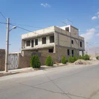 اپارتمان-نیمه-ساز-زمین-450-متر-بنا-500-متری