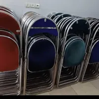صندلی تاشو 100 عدد