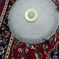 یک عدد چراغ سنسور دار و یک عدد سنسور تکی