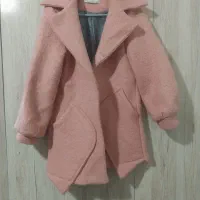 پالتو|لباس|ایوان, |دیوار