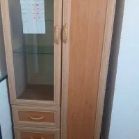 کمد سالم وتمیز کشوها سالم