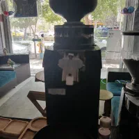 فروش فوری دستگاه اسپرسو ساز|کافی‌شاپ و رستوران|خمینی‌شهر, |دیوار