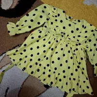 لباس بچگانه مرتب در حد نو و نو