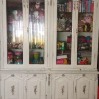کتابخانه طرح ایتالیایی با فلزات کارشده برنجی
