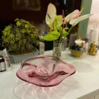 کریستال صورتی انتیک مجسمه فنجان گلدان عاج قدیمی|ظروف سرو و پذیرایی|تهران, نیاوران|دیوار