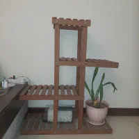 استند چوبی گل