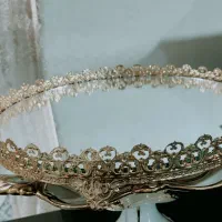 سینی طلایی رنگ ثابت