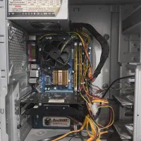 کیس و مانیتور|رایانه رومیزی|شیراز, شهرک سراج‎|دیوار