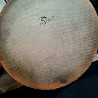 دف سالم و یه تیمپو فقط پوستش پاره هست