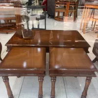 جلومبلی در گالری قرمز