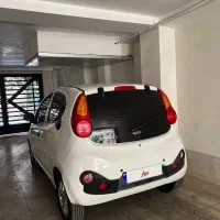ام وی ام ۱۱۰ لاکچری