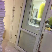 درب و پنجره پی وی سی ۲ماه کار کرده