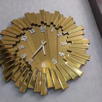 ساعت آینه‌ای