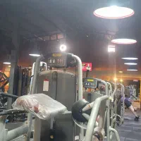 استخدام نیروی خدماتی