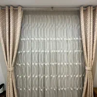 پرده به همراه والان