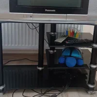 میز شیشه ای