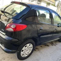 206هاچبک مدل۸۹ درجه یک