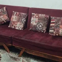 مبل راحتی رنگ زرشکی