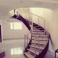 پله گرد و نرده استیل