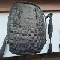 دوربین مارک نیکون به همراه کیف کاملا نو برای فروش