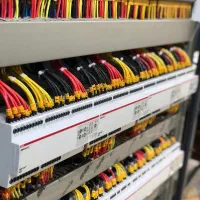 تابلو برق . صنعتی . مهندسی برق . برقکار