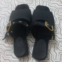 دمپایی زنونه در حده نو سالم شمارش 38