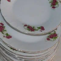 تعدادی ظروف ژاپنی