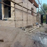 شاگرد کار بلد سنگاری وکاشی کاری