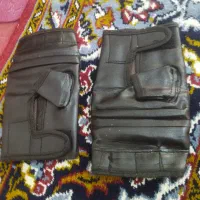 یک جفت دستکش تکواندو