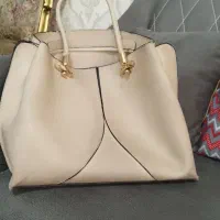 کیف وکفش|کیف، کفش، کمربند|شیراز, کوشک میدان|دیوار