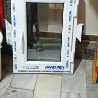 پنجره دوجداره سالم نو شیشه سیلور نقره ای|مصالح و تجهیزات ساختمان|محمدشهر, کوی بهار|دیوار