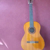 گیتار یاماها C70