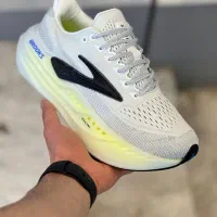 کتونی آکبند اورجینال..|کیف، کفش، کمربند|سنندج, |دیوار