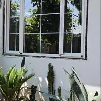 درب و پنجره دوجداره upvc توری پلیسه