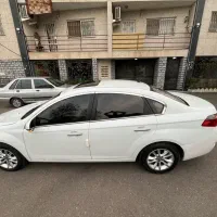 برلیانس ۳۳۰اتومات مدل۹۵|خودرو سواری و وانت|لاهیجان, جمهوری|دیوار