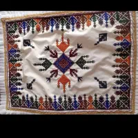 بالشت کوچک وبزرگ دوخته میشود