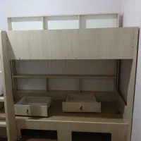 تخت دو طبقه