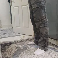 شلوار  سبز شیش جیب و کارگو ارتشی.