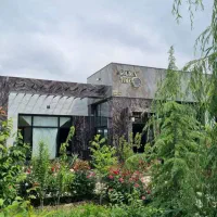 اجاره-روزانه-عمارت-فول-لاکچری