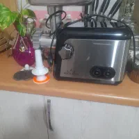 سلام یه چرخ گوشت خارجی در حد نو