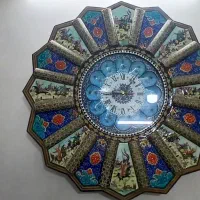 ساعت دیواری مینیاتوری زیبا وسالم